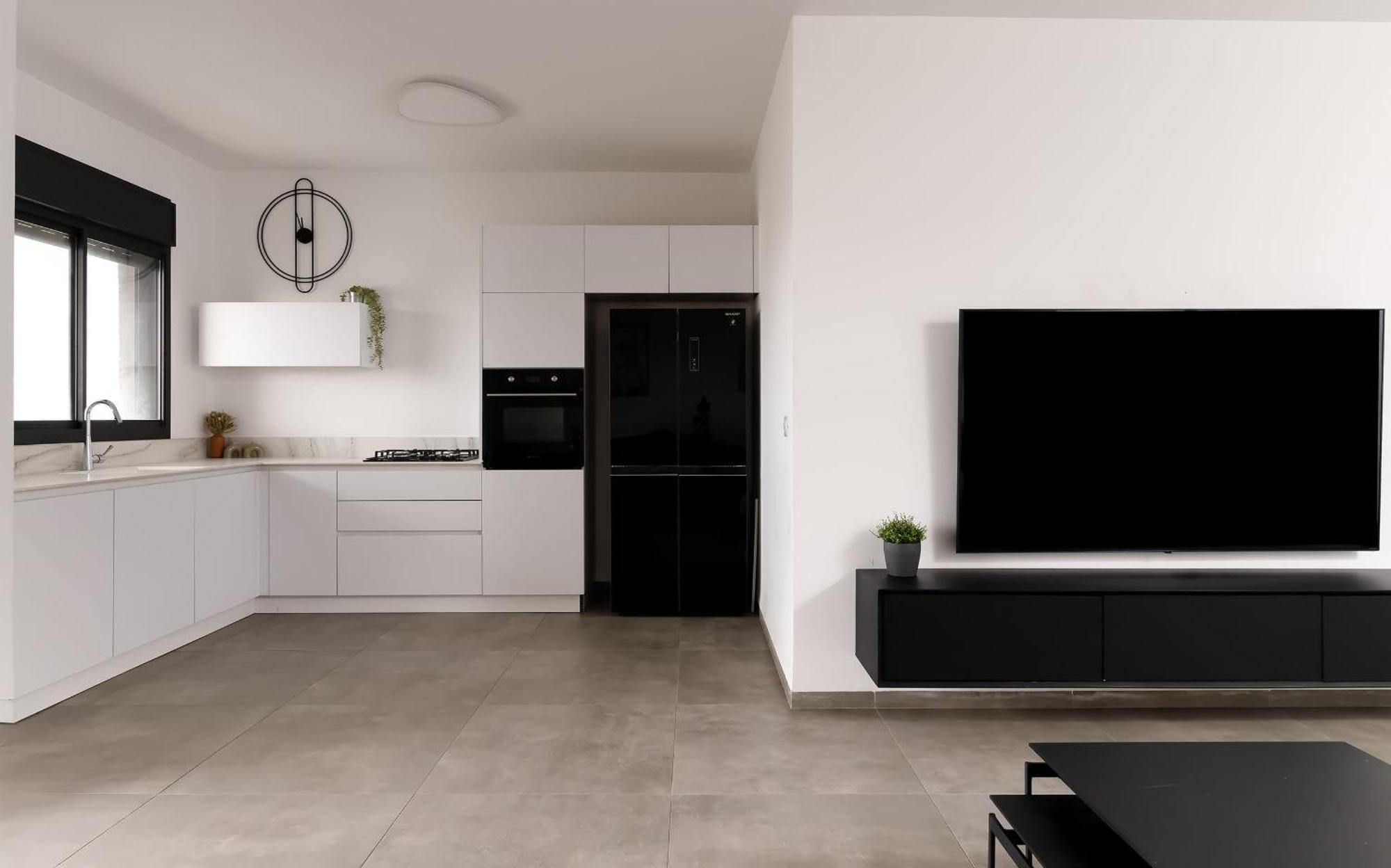 Stunning And Spacious In Kiryat Ata Qiryat Ata Buitenkant foto